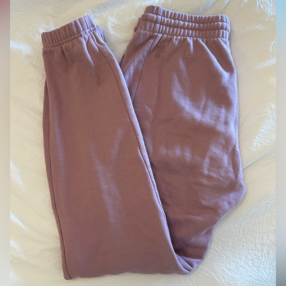 Aritzia boyfriend joggers